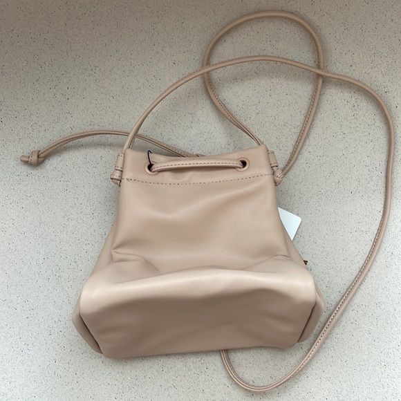 Uniqlo small pouch purse - BNWT - Picture 2 of 3